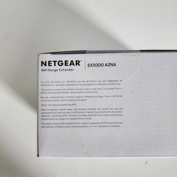 EUC NETGEAR WiFi Range Extender EX5000 - Coverage up to 1500 Sq.Ft. - Picture 5 of 7